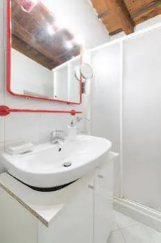 Hotel Suitelowcost - San Babila Duomo Mediolan